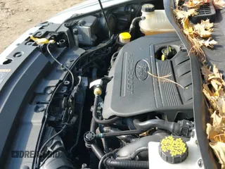 ✅ 2017 Ford Escape Titanium • VIN: 1FMCU9JD6HUC32660 • Lot: 43600990. Wystawiony na IAAI z przebiegiem 139 951 mil. Bezpłatny archiwum sprzedaży aukcyjnych z USA i szczegółowy raport historii pojazdu na DreamBid. Zdjęcie 19.