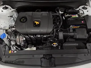 ✅ 2021 Kia Forte GT-Line • VIN: 3KPF34AD1ME358540 • Lot: 92500095. Wystawiony na Copart z przebiegiem 32 886 mil. Bezpłatny archiwum sprzedaży aukcyjnych z USA i szczegółowy raport historii pojazdu na DreamBid. Zdjęcie 14.