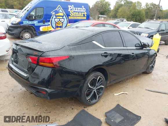 ✅ 2023 Nissan Altima SR • VIN: 1N4BL4CV0PN326821 • Lot: 43548978. Wystawiony na IAAI z przebiegiem 63 177 mil. Bezpłatny archiwum sprzedaży aukcyjnych z USA i szczegółowy raport historii pojazdu na DreamBid. Zdjęcie 4.