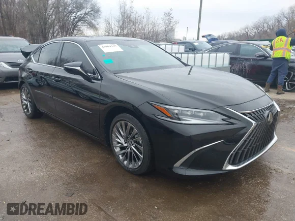 ✅ 2024 Lexus ES 300h Ultra Luxury • VIN: 58AFA1C11RU042091 • Lot: 43804317. Listed on IAAI with 8,315 mi. Free auction sales archive from the USA and detailed vehicle history report at DreamBid. Image 1.