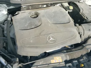 ✅ 2017 Mercedes-Benz GLA 250 • VIN: WDCTG4GB0HJ335962 • Lot: 43870998. Wystawiony na IAAI z przebiegiem 155 476 mil. Bezpłatny archiwum sprzedaży aukcyjnych z USA i szczegółowy raport historii pojazdu na DreamBid. Zdjęcie 18.