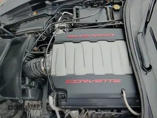 2019 Chevrolet Corvette Grand Sport 2LT z VIN 1G1YY3D72K5121941, wystawiony jako IAAI lot #42450747 z przebiegiem 33 476 mil mil oraz . Historia ofert i sprzedaży dostępna na DreamBid. Obrazek 12.