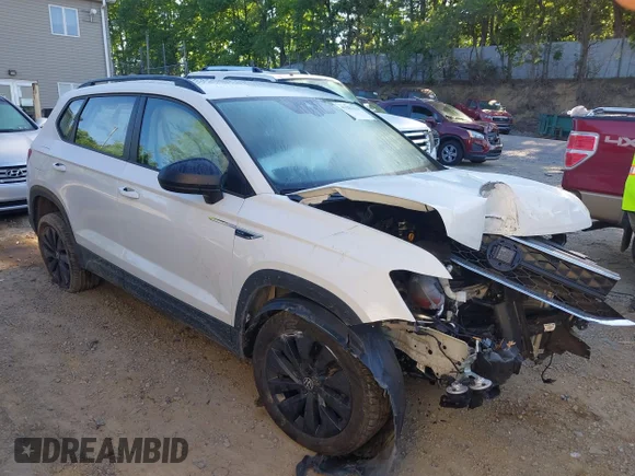 ✅ 2024 Volkswagen Taos S • VIN: 3VV5X7B21RM095916 • Лот: 45283320. Опубліковано раніше на IAAI з пробігом 16 463 миль. Безкоштовний доступ до архіву аукціонних продажів зі США та докладний звіт про історію автомобіля на DreamBid. Зображення 1.