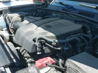 ✅ 2018 Toyota Tacoma TRD Sport • VIN: 5TFCZ5AN6JX147488 • Лот: 43122531. Опубликован ранее на IAAI с пробегом 54 901 миль. Бесплатный доступ к архиву аукционных продаж из США и подробный отчёт об истории автомобиля на DreamBid. Изображение 19.