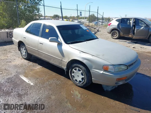 ✅ 1995 Toyota Camry DX • VIN: JT2SK11E3S0286294 • Лот: 43625804. Опубликован ранее на IAAI с пробегом 116 236 миль. Бесплатный доступ к архиву аукционных продаж из США и подробный отчёт об истории автомобиля на DreamBid. Изображение 1.
