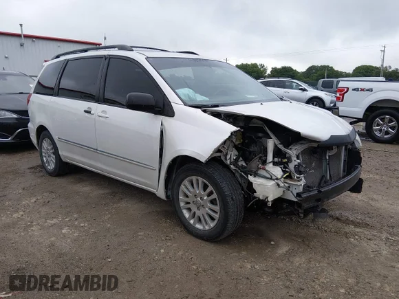 ✅ 2008 Toyota Sienna XLE • VIN: 5TDBK22C68S010028 • Лот: 45153040. Опубликован ранее на IAAI с пробегом 216 104 миль. Бесплатный доступ к архиву аукционных продаж из США и подробный отчёт об истории автомобиля на DreamBid. Изображение 1.
