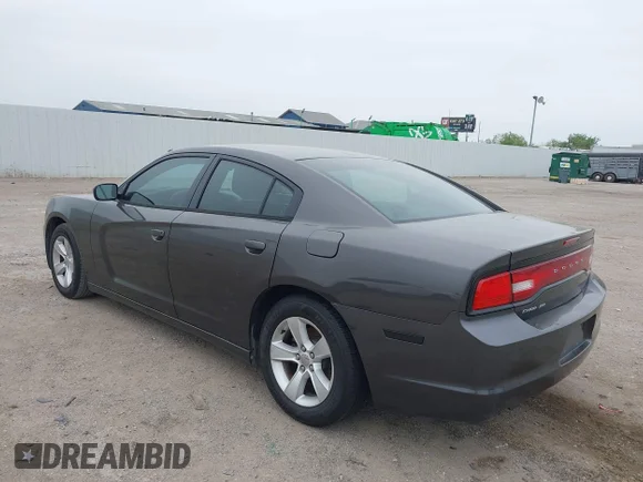 ✅ 2014 Dodge Charger SE • VIN: 2C3CDXBG3EH242860 • Lot: 44719542. Listed on IAAI with 219,750 mi. Free auction sales archive from the USA and detailed vehicle history report at DreamBid. Image 3.