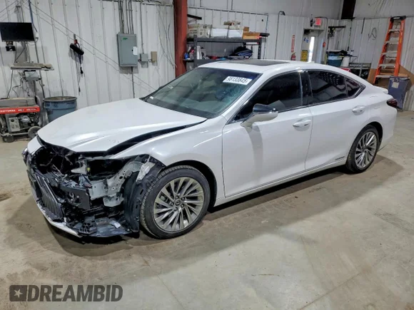 ✅ 2021 Lexus ES 300h Luxury • VIN: 58AEA1C14MU010210 • Lot: 98133845. Wystawiony na Copart z przebiegiem 50 759 mil. Bezpłatny archiwum sprzedaży aukcyjnych z USA i szczegółowy raport historii pojazdu na DreamBid. Zdjęcie 1.