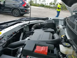 2025 Chevrolet Equinox FWD LT с VIN 3GNAXHEG2SL115457, выставлен на аукционе IAAI как лот 42191830 с пробегом 807 миль миль и . История ставок и продаж доступна на DreamBid. Изображение 21.