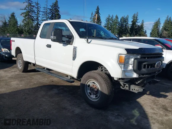 ✅ 2020 Ford F-250 XL • VIN: 1FT7X2BN2LEC29124 • Lot: 43996358. Wystawiony na IAAI z przebiegiem 115 576 mil. Bezpłatny archiwum sprzedaży aukcyjnych z USA i szczegółowy raport historii pojazdu na DreamBid. Zdjęcie 1.