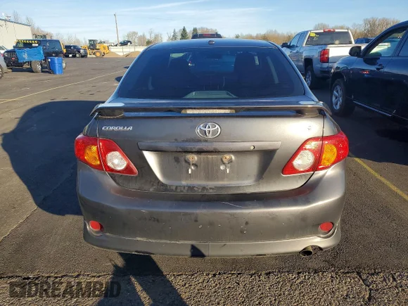 ✅ 2010 Toyota Corolla LE • VIN: 1NXBU4EE1AZ263242 • Lot: 75992825. Wystawiony na Copart z przebiegiem 197 809 mil. Bezpłatny archiwum sprzedaży aukcyjnych z USA i szczegółowy raport historii pojazdu na DreamBid. Zdjęcie 6.