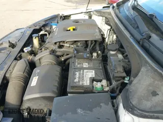 ✅ 2017 Hyundai Elantra SE • VIN: 5NPD74LF7HH100969 • Lot: 43527288. Listed on IAAI with 164,887 mi. Free auction sales archive from the USA and detailed vehicle history report at DreamBid. Image 19.