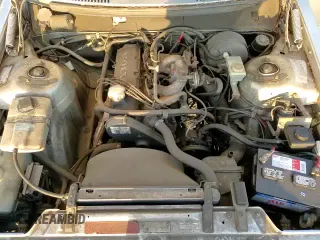 ✅ 1986 Volvo 240 DL • VIN: YV1AX8842G1189044 • Lot: 84116964. Listed on Copart with 136,204 mi. Free auction sales archive from the USA and detailed vehicle history report at DreamBid. Image 13.