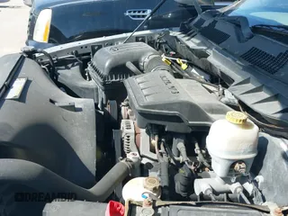 ✅ 2009 Dodge 1500 TRX • VIN: 1D3HB13P49S780590 • Lot: 41803108. Wystawiony na IAAI z przebiegiem 192 183 mil. Bezpłatny archiwum sprzedaży aukcyjnych z USA i szczegółowy raport historii pojazdu na DreamBid. Zdjęcie 21.