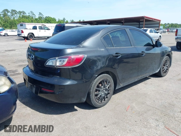 ✅ 2012 Mazda 3 i Sport • VIN: JM1BL1UF9C1592548 • Lot: 45035354. Wystawiony na IAAI z przebiegiem 113 886 mil. Bezpłatny archiwum sprzedaży aukcyjnych z USA i szczegółowy raport historii pojazdu na DreamBid. Zdjęcie 4.