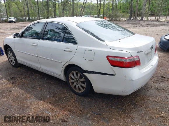✅ 2007 Toyota Camry XLE • VIN: JTNBE46K973042696 • Lot: 44801361. Wystawiony na IAAI z przebiegiem Nie podano. Bezpłatny archiwum sprzedaży aukcyjnych z USA i szczegółowy raport historii pojazdu na DreamBid. Zdjęcie 3.