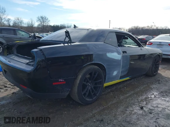 ✅ 2018 Dodge Challenger R/T Scat Pack • VIN: 2C3CDZFJ1JH182847 • Лот: 44147750. Опубліковано раніше на IAAI з пробігом 136 564 миль. Безкоштовний доступ до архіву аукціонних продажів зі США та докладний звіт про історію автомобіля на DreamBid. Зображення 4.
