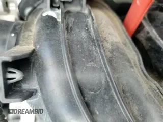 2019 Hyundai Santa Fe Ultimate z VIN 5NMS53AD5KH068536, wystawiony jako Copart lot #63190595 z przebiegiem 59 723 mil mil oraz Szkoda całkowita • Salvage title. Historia ofert i sprzedaży dostępna na DreamBid. Obrazek 14.