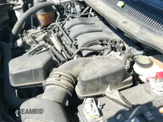 ✅ 2017 Ford Police Interceptor Utility • VIN: 1FM5K8AR0HGB40981 • Lot: 42957246. Wystawiony na IAAI z przebiegiem 129 868 mil. Bezpłatny archiwum sprzedaży aukcyjnych z USA i szczegółowy raport historii pojazdu na DreamBid. Zdjęcie 20.