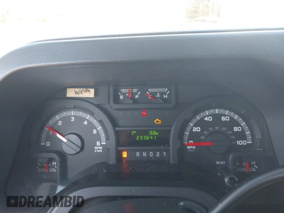 ✅ 2014 Ford Econoline Cargo Commercial • VIN: 1FTNE2EW9EDB19424 • Lot: 43435066. Wystawiony na IAAI z przebiegiem 233 641 mil. Bezpłatny archiwum sprzedaży aukcyjnych z USA i szczegółowy raport historii pojazdu na DreamBid. Zdjęcie 7.