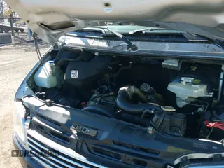 ✅ 2006 Freightliner Sprinter • VIN: WDYPD144765863576 • Lot: 41901906. Wystawiony na IAAI z przebiegiem 70 660 mil. Bezpłatny archiwum sprzedaży aukcyjnych z USA i szczegółowy raport historii pojazdu na DreamBid. Zdjęcie 13.