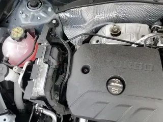 ✅ 2025 Buick Encore GX Sport Touring • VIN: KL4AMDSL4SB186621 • Lot: 60549575. Wystawiony na Copart z przebiegiem 5 mil. Bezpłatny archiwum sprzedaży aukcyjnych z USA i szczegółowy raport historii pojazdu na DreamBid. Zdjęcie 14.