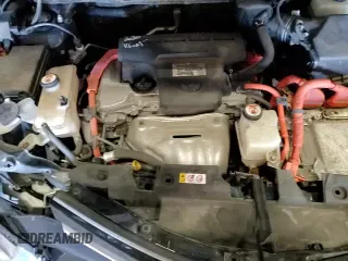 ✅ 2018 Toyota RAV4 Hybrid LE Plus • VIN: JTMRJREV4JD226355 • Lot: 89730265. Listed on Copart with 85,700 mi. Free auction sales archive from the USA and detailed vehicle history report at DreamBid. Image 14.