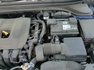 2020 Hyundai Elantra SEL z VIN 5NPD84LF6LH561618, wystawiony jako Copart lot #68222465 z przebiegiem 120 110 mil mil oraz Szkoda całkowita • Salvage title. Historia ofert i sprzedaży dostępna na DreamBid. Obrazek 15.