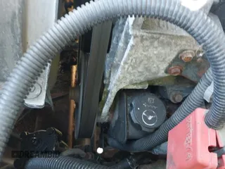 ✅ 2003 Chevrolet Tahoe Z71 • VIN: 1GNEK13Z13R309886 • Lot: 43622975. Listed on IAAI with 157,652 mi. Free auction sales archive from the USA and detailed vehicle history report at DreamBid. Image 12.