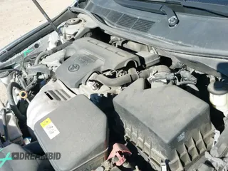 ✅ 2017 Toyota Camry LE • VIN: 4T1BF1FKXHU330119 • Lot: 43601536. Wystawiony na IAAI z przebiegiem 90 417 mil. Bezpłatny archiwum sprzedaży aukcyjnych z USA i szczegółowy raport historii pojazdu na DreamBid. Zdjęcie 20.