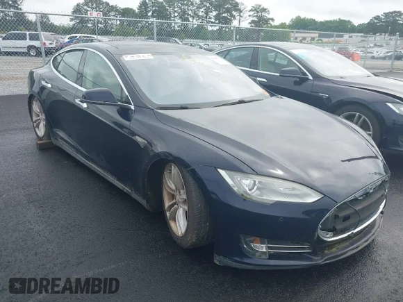 ✅ 2013 Tesla Model S • VIN: 5YJSA1DN8DFP04374 • Lot: 42195725. Listed on IAAI with Not provided. Free auction sales archive from the USA and detailed vehicle history report at DreamBid. Image 1.