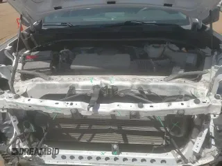 ✅ 2019 Chevrolet Silverado 1500 Custom • VIN: 3GCUYBEF8KG128004 • Lot: 56370135. Listed on Copart with 46,903 mi. Free auction sales archive from the USA and detailed vehicle history report at DreamBid. Image 14.