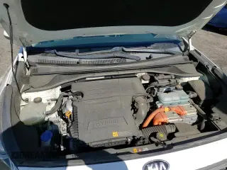 ✅ 2019 Kia Niro LX • VIN: KNDCB3LC9K5238238 • Lot: 71094325. Listed on Copart with 98,710 mi. Free auction sales archive from the USA and detailed vehicle history report at DreamBid. Image 14.