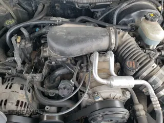 ✅ 2000 Oldsmobile Bravada • VIN: 1GHDT13W3Y2178106 • Lot: 85069954. Wystawiony na Copart z przebiegiem 211 164 mil. Bezpłatny archiwum sprzedaży aukcyjnych z USA i szczegółowy raport historii pojazdu na DreamBid. Zdjęcie 14.