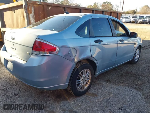 ✅ 2008 Ford Focus SE • VIN: 1FAHP35N28W198681 • Lot: 44386167. Wystawiony na IAAI z przebiegiem 156 022 mil. Bezpłatny archiwum sprzedaży aukcyjnych z USA i szczegółowy raport historii pojazdu na DreamBid. Zdjęcie 4.