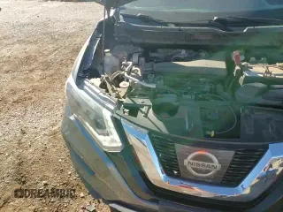 ✅ 2017 Nissan Rogue S • VIN: KNMAT2MT9HP575731 • Lot: 92817755. Wystawiony na Copart z przebiegiem 94 061 mil. Bezpłatny archiwum sprzedaży aukcyjnych z USA i szczegółowy raport historii pojazdu na DreamBid. Zdjęcie 13.