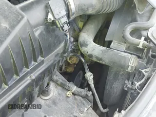 ✅ 2013 Land Rover LR4 HSE • VIN: SALAG2D46DA669570 • Lot: 42568104. Wystawiony na IAAI z przebiegiem 190 209 mil. Bezpłatny archiwum sprzedaży aukcyjnych z USA i szczegółowy raport historii pojazdu na DreamBid. Zdjęcie 19.