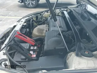 ✅ 2005 Toyota Solara SE • VIN: 4T1CE38P95U527676 • Lot: 42822741. Listed on IAAI with 185,892 mi. Free auction sales archive from the USA and detailed vehicle history report at DreamBid. Image 12.