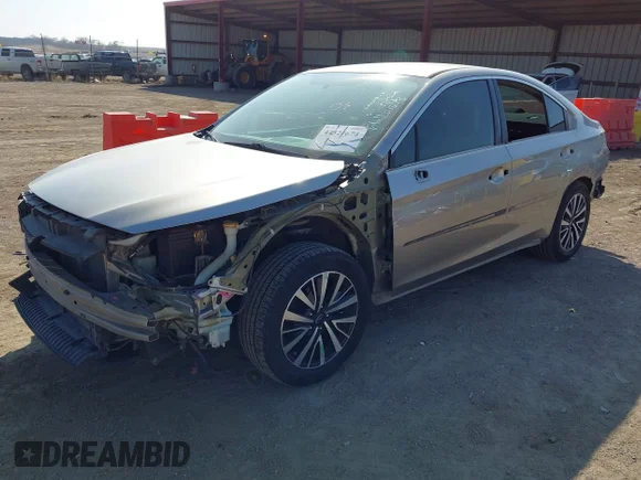 ✅ 2018 Subaru Legacy • VIN: 4S3BNAB62J3004231 • Лот: 44529674. Опубліковано раніше на IAAI з пробігом 98 265 миль. Безкоштовний доступ до архіву аукціонних продажів зі США та докладний звіт про історію автомобіля на DreamBid. Зображення 2.