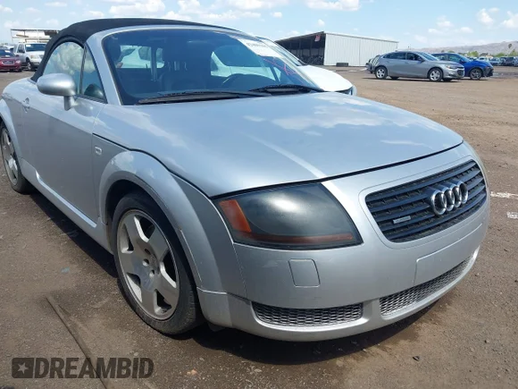 ✅ 2002 Audi TT • VIN: TRUUT28N621033270 • Lot: 42409105. Listed on IAAI with 118,164 mi. Free auction sales archive from the USA and detailed vehicle history report at DreamBid. Image 1.