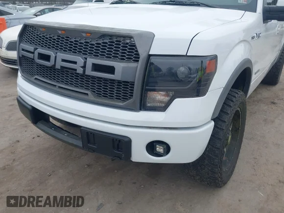 ✅ 2013 Ford F-150 FX4 • VIN: 1FTFW1ET0DKE18313 • Lot: 44500786. Wystawiony na IAAI z przebiegiem 146 956 mil. Bezpłatny archiwum sprzedaży aukcyjnych z USA i szczegółowy raport historii pojazdu na DreamBid. Zdjęcie 6.