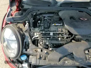 ✅ 2017 MINI Hardtop 4 Door Cooper • VIN: WMWXU1C57H2E18393 • Лот: 71555825. Опубликован ранее на Copart с пробегом 81 517 миль. Бесплатный доступ к архиву аукционных продаж из США и подробный отчёт об истории автомобиля на DreamBid. Изображение 14.