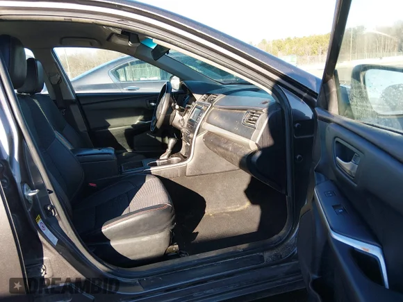 ✅ 2015 Toyota Camry SE • VIN: 4T1BF1FK4FU961882 • Lot: 44041283. Wystawiony na IAAI z przebiegiem 187 488 mil. Bezpłatny archiwum sprzedaży aukcyjnych z USA i szczegółowy raport historii pojazdu na DreamBid. Zdjęcie 5.