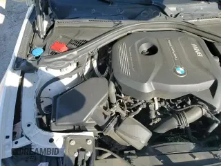 ✅ 2018 BMW 3 Series 330i • VIN: WBA8B9G59JNU98137 • Lot: 90373445. Wystawiony na Copart z przebiegiem 118 202 mil. Bezpłatny archiwum sprzedaży aukcyjnych z USA i szczegółowy raport historii pojazdu na DreamBid. Zdjęcie 14.