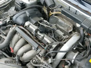 ✅ 2004 Volvo V40 • VIN: YV1VW27564F089555 • Лот: 43030458. Опубликован ранее на IAAI с пробегом 144 400 миль. Бесплатный доступ к архиву аукционных продаж из США и подробный отчёт об истории автомобиля на DreamBid. Изображение 12.