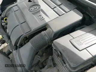 ✅ 2012 Volkswagen Golf R w/Sunroof & Navi • VIN: WVWPF7AJ2CW342189 • Лот: 42026356. Опубликован ранее на IAAI с пробегом 160 739 миль. Бесплатный доступ к архиву аукционных продаж из США и подробный отчёт об истории автомобиля на DreamBid. Изображение 20.