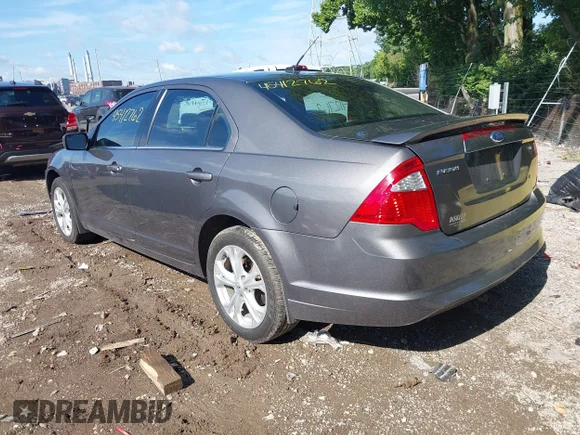 ✅ 2012 Ford Fusion SE • VIN: 3FAHP0HA6CR223570 • Лот: 45412762. Опубликован ранее на IAAI с пробегом 130 260 миль. Бесплатный доступ к архиву аукционных продаж из США и подробный отчёт об истории автомобиля на DreamBid. Изображение 3.