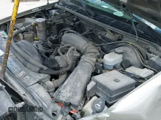 ✅ 2003 Chevrolet S-10 LS • VIN: 1GCCS19X638100820 • Лот: 42223688. Опубликован ранее на IAAI с пробегом 212 545 миль. Бесплатный доступ к архиву аукционных продаж из США и подробный отчёт об истории автомобиля на DreamBid. Изображение 18.