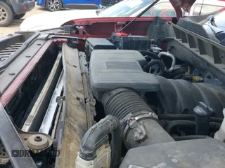 ✅ 2019 Chevrolet Silverado 1500 LTZ • VIN: 3GCUYGED4KG201168 • Lot: 42612909. Wystawiony na IAAI z przebiegiem 115 742 mil. Bezpłatny archiwum sprzedaży aukcyjnych z USA i szczegółowy raport historii pojazdu na DreamBid. Zdjęcie 19.