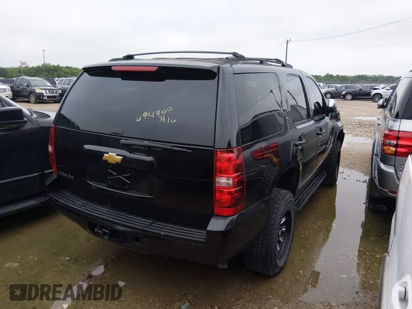 ✅ 2013 Chevrolet Tahoe LT • VIN: 1GNSKBE05DR307647 • Lot: 44719495. Wystawiony na IAAI z przebiegiem 190 115 mil. Bezpłatny archiwum sprzedaży aukcyjnych z USA i szczegółowy raport historii pojazdu na DreamBid. Zdjęcie 4.